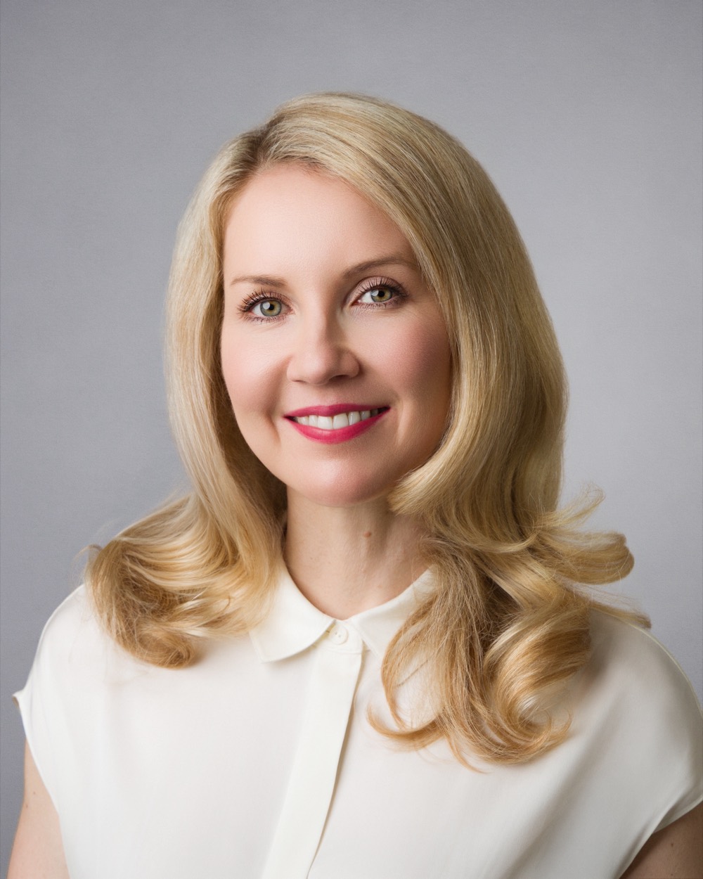 Portrait of Stefanie Pender